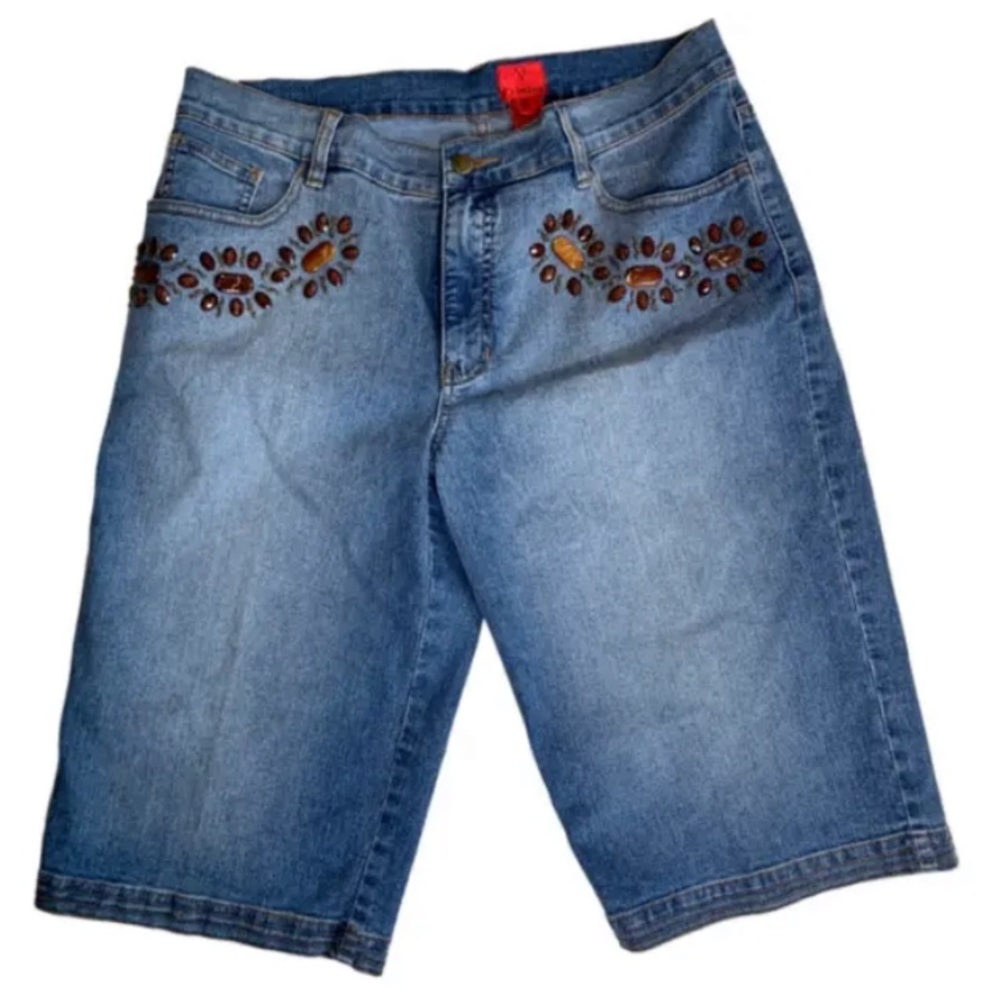 NWT: V Cristina Capri Jeans medium wash Beaded Jeweled details women’s size 14